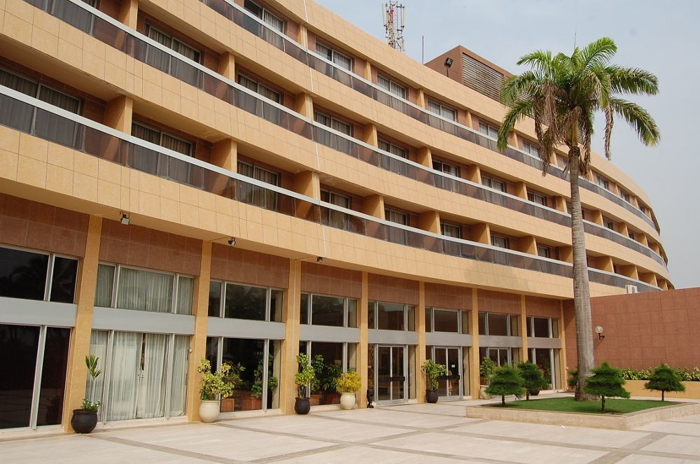 Benin Marina Hotel โกโตนู ภายนอก รูปภาพ